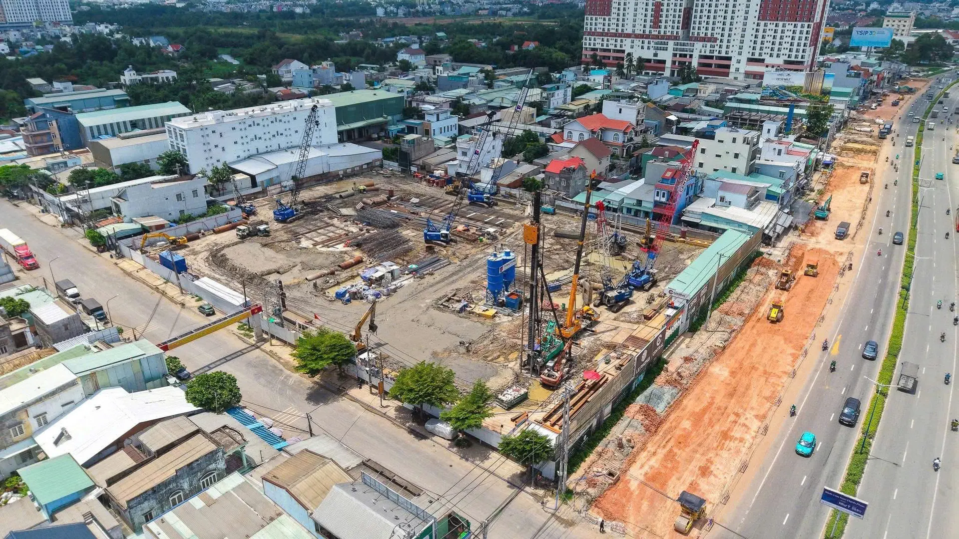 Thi công nền móng The Emerald Boulevard ngày 09/06/2026